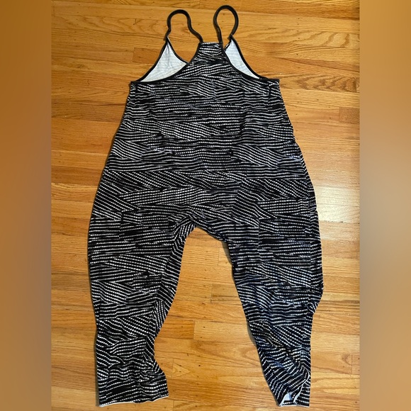 FP Movement Black and White Patterned Hot Shot Romper - Picture 3 of 4